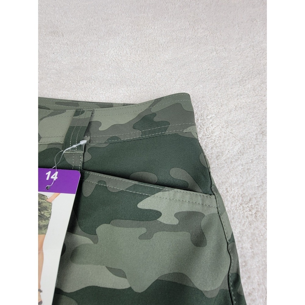 Eddie Bauer NEW Women 14 Green Camo Adventurer 2.0 Active Gorpcore Hiking Skort - Picture 11 of 13